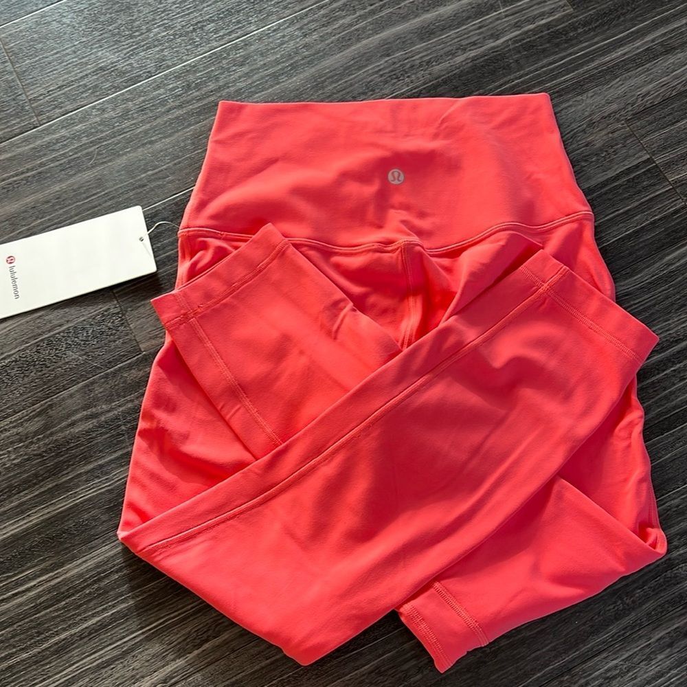 Lululemon Align HR Crop 23